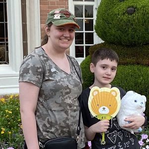 Meet your Posher, Roseanna-roseann